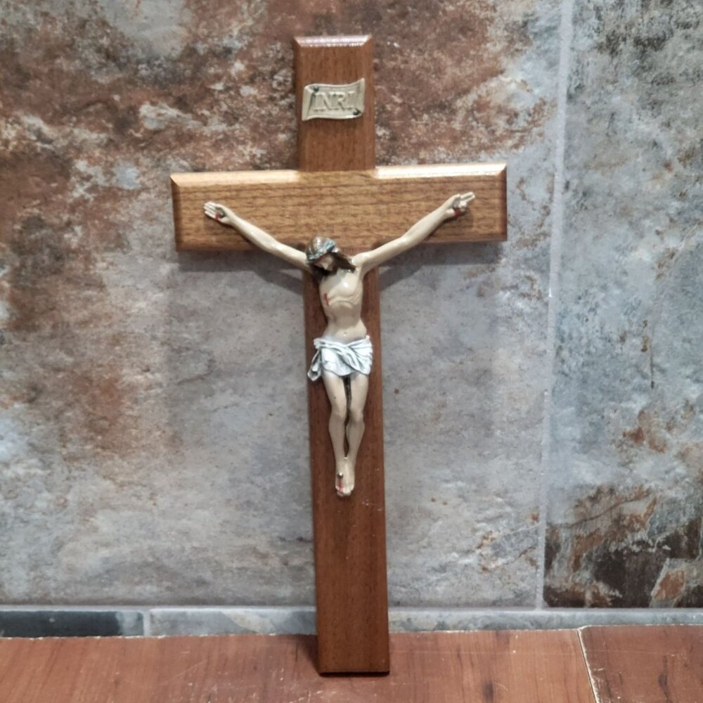 Jesus Christ Wooden Crucifix INRI Wall Cross Hanging Plaque 12 In Tall
